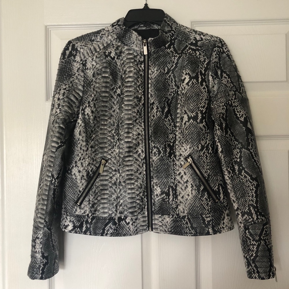 Baccini snake print faux leather jacket NWOT